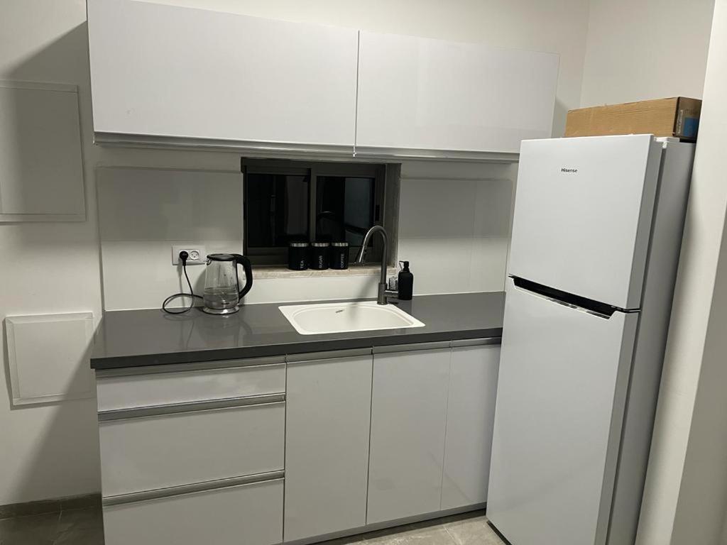 פסגת יובלים Apartman Kirjat Smóna Kültér fotó